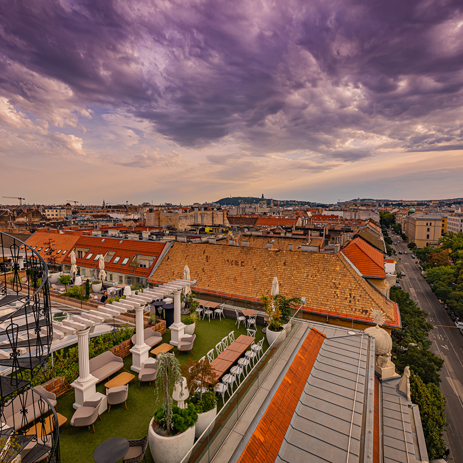 Mystery Hotel Budapest 5