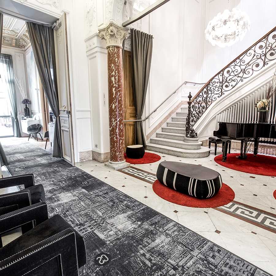 Hôtel C2 5