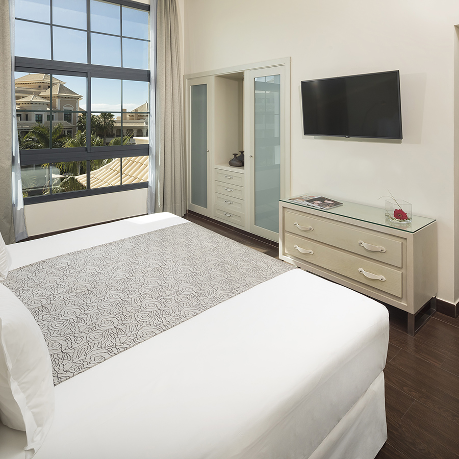 GRAN MELIA PALACIO DE ISORA  2