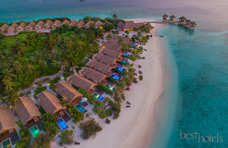 KUDAFUSHI RESORT & SPA 1