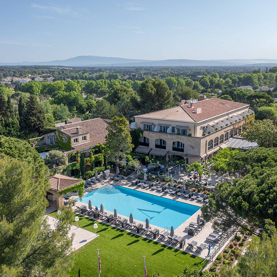 LE VALLON DE VALRUGUES & SPA 1