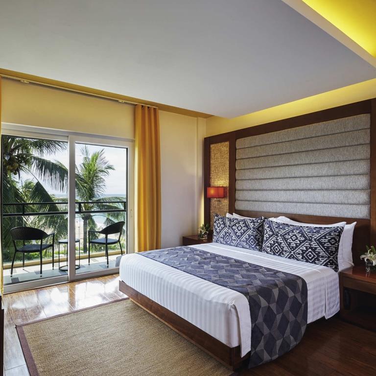 Mövenpick Resort & Spa Boracay 2