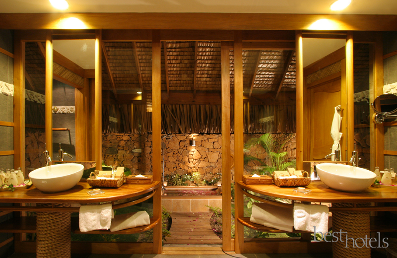 Le Taha’a Island Resort & Spa 5
